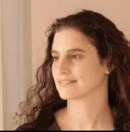 מנחה מאיה לאוב